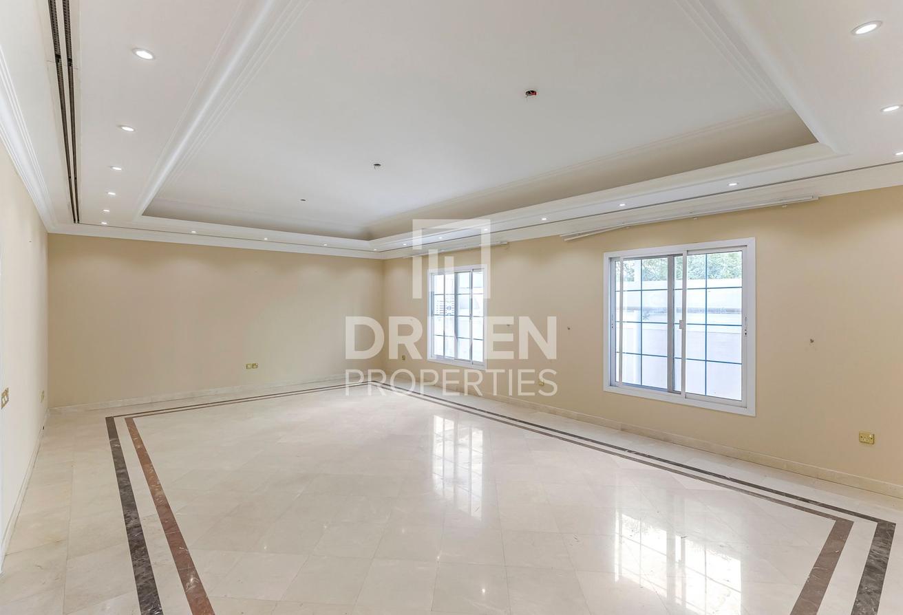 Spacious Villa | Well Maintained | Prime Location photo 20