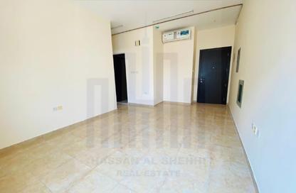 Apartment - 1 Bedroom - 1 Bathroom for rent in Muwaileh 3 Building - Muwaileh - Sharjah