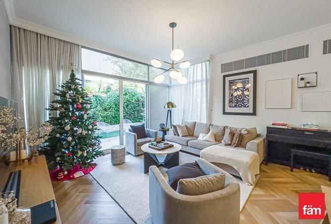 75410083 - Property Image 2