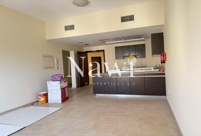 83211909 - Property Image 3