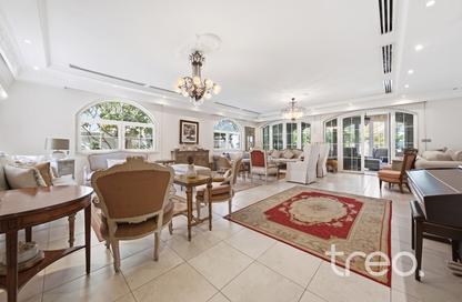 Villa - 5 - 6 for sale in District 1 - Jumeirah Park - Dubai