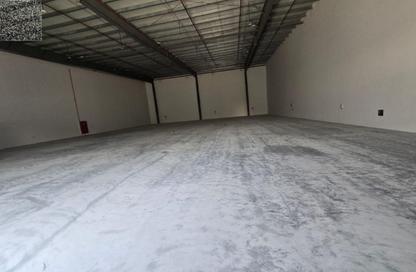 Warehouse - Studio - 1 for rent in Umm Al Thuoob - Umm Al Quwain