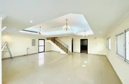 Villa - 4 Bedrooms - 5 Bathrooms for rent in Mirdif Villas - Mirdif - Dubai
