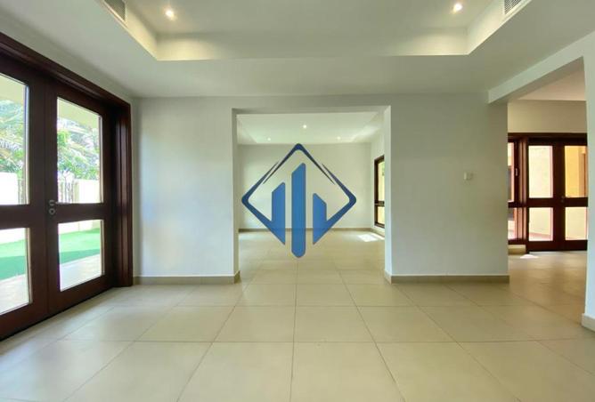 129745110 - Property Image 2