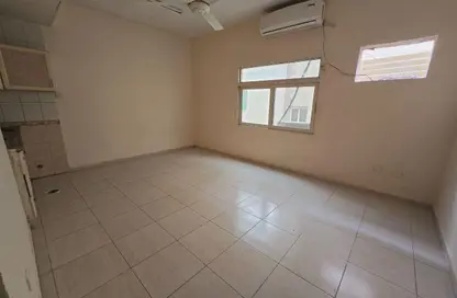 Apartment - Studio - 1 Bathroom for rent in Fire Station Road - Muwaileh - Sharjah