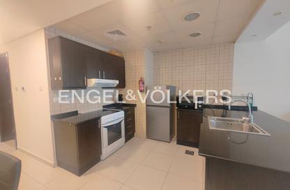 Apartment - 1 - 2 for rent in The Royal Oceanic - Dubai Marina - Dubai Apartment - 1 - 2 for rent in The Royal Oceanic - Dubai Marina - Dubai
