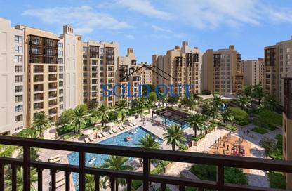 Apartment - 2 Bedrooms - 3 Bathrooms for sale in Lamaa - Madinat Jumeirah Living - Umm Suqeim - Dubai