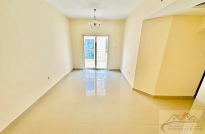 Apartment - 1 Bedroom - 1 Bathroom for rent in Muwailih Building - Muwaileh - Sharjah