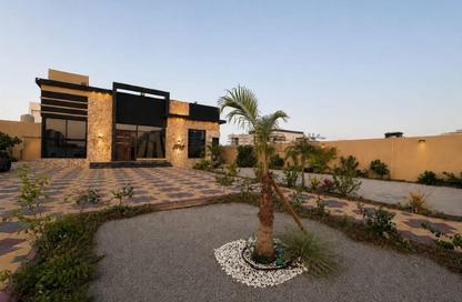 Villa - 3 Bedrooms - 4 Bathrooms for rent in Wadi Alshabak - Dubai
