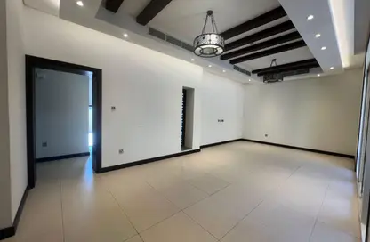 Apartment - 4 Bedrooms - 5 Bathrooms for rent in New Al Taawun Road - Al Taawun - Sharjah