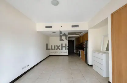 Apartment - 1 Bathroom for rent in Goldcrest Views 1 - JLT Cluster V - Jumeirah Lake Towers - Dubai