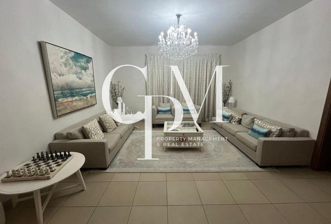 81938317 - Property Image 2