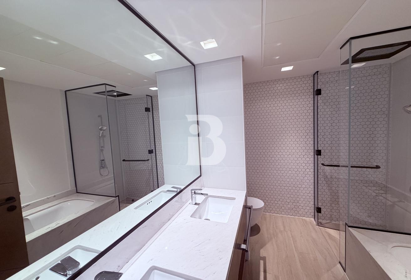 Brand New | Luxury Furnished | Branded Residence photo 17