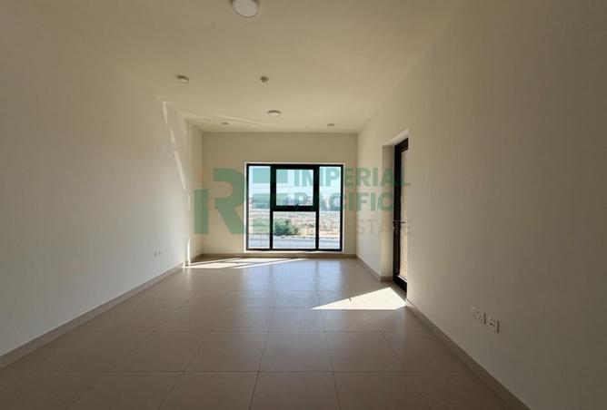 83656620 - Property Main Image