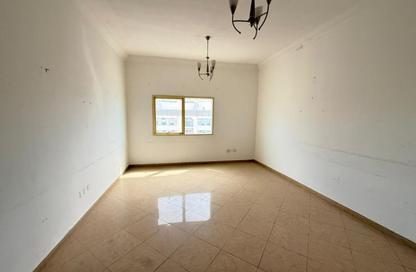 Apartment - 2 Bedrooms - 2 Bathrooms for rent in Al Taawun Street - Al Taawun - Sharjah
