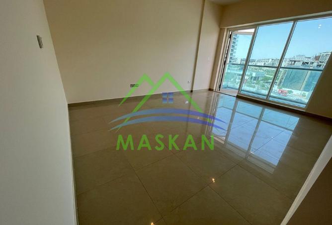 101288905 - Property Image 3