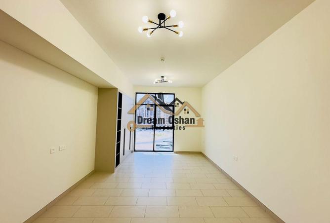 137000437 - Property Image 2