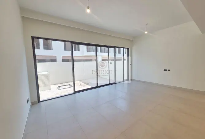 110978861 - Property Image 2