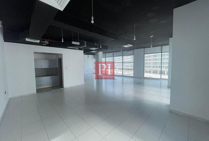 54940038 - صورة العقار 3