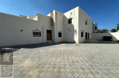 Villa - 6 Bedrooms - 7+ Bathrooms for rent in Gate Tower 1 - Musheiref - Ajman