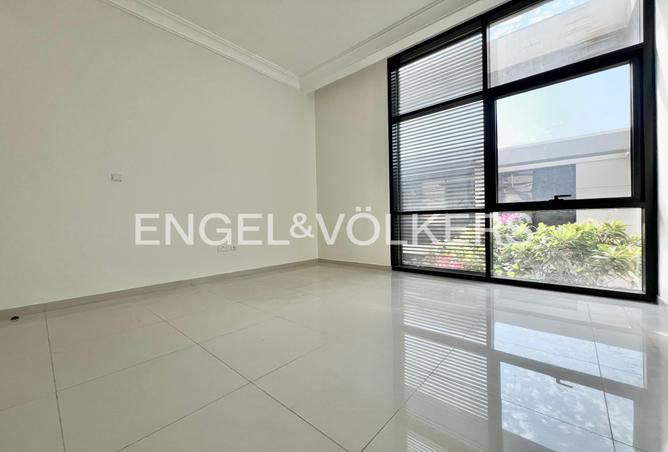 2OlzsoBQXBo - صورة العقار 3