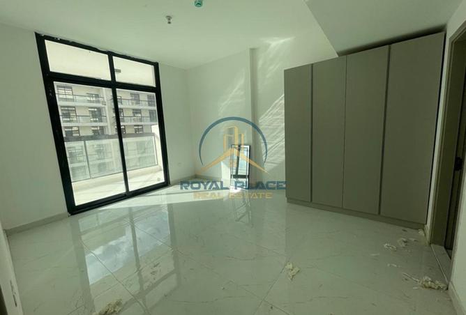 70292242 - صورة العقار 3