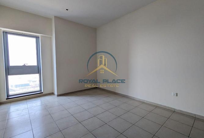 77373326 - Property Image 3