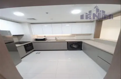 Apartment - 1 Bedroom - 2 Bathrooms for rent in Topaz Residence 2 - Topaz Residence - Dubai Silicon Oasis - Dubai