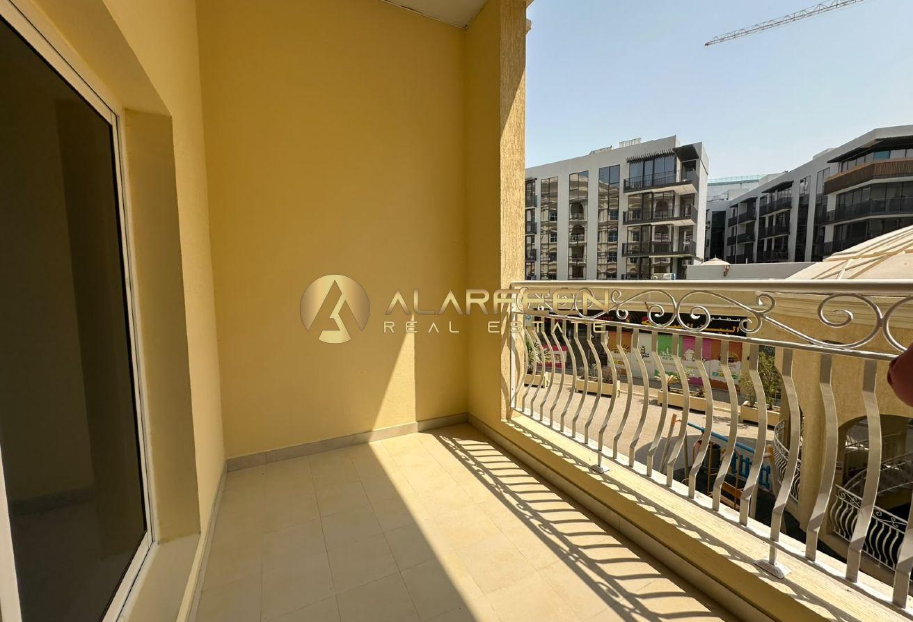 Bright 1 BR | Modern Finishes | Prime Location photo 6