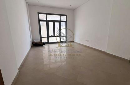 Apartment - 1 - 1 for rent in Al Qulaya'ah - Al Sharq - Sharjah