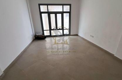 Apartment - 1 - 1 for rent in Al Qulaya'ah - Al Sharq - Sharjah
