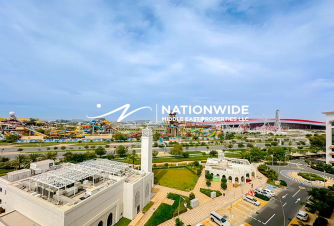 شاغر | غرفة نوم واحدة مذهلة | مرافق من الدرجة الأولى | منطقة ممتازة