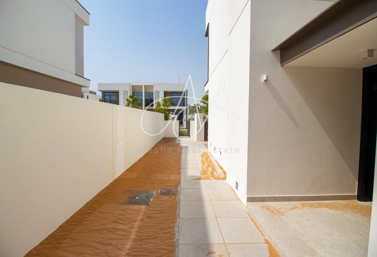 Premium Villa | Modern Design | Family Community photo 15