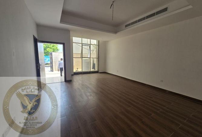 107299741 - Property Image 2