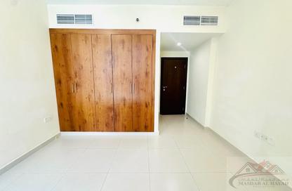 Apartment - 1 Bedroom - 2 Bathrooms for rent in Muweileh Community - Muwaileh Commercial - Sharjah