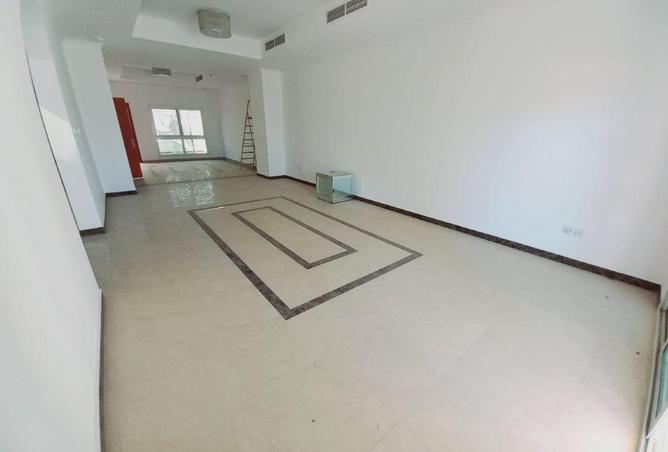 87897459 - Property Main Image