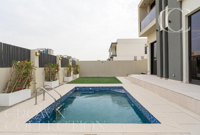 105971560 - Property Image 2