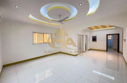 Apartment - 2 Bedrooms - 3 Bathrooms for rent in Al Jurf 2 - Al Jurf - Ajman Downtown - Ajman