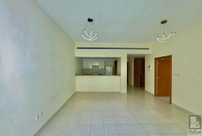 53189255 - صورة العقار 3