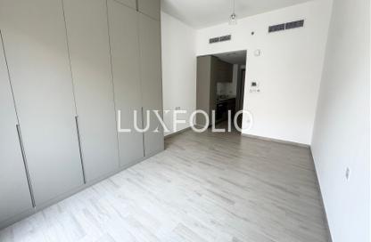 Apartment - Studio - 1 for rent in Eaton Place - District 15 - Jumeirah Village Circle - Dubai