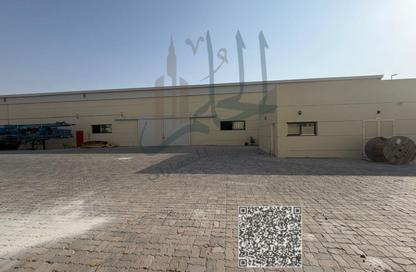 Warehouse - Studio - 7+ for rent in Ali Mousa Building - Al Sajaa Industrial - Al Sajaa - Sharjah