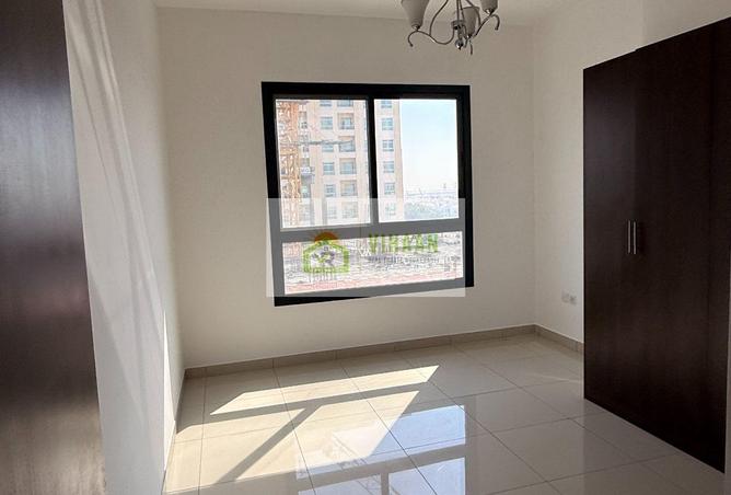 67074110 - صورة العقار 3