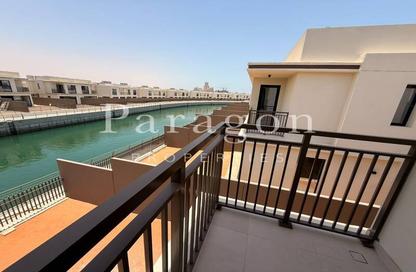 Townhouse - 2 Bedrooms - 3 Bathrooms for rent in Falcon Island North - Falcon Island - Al Hamra Village - Ras Al Khaimah Townhouse - 2 Bedrooms - 3 Bathrooms for rent in Falcon Island North - Falcon Island - Al Hamra Village - Ras Al Khaimah