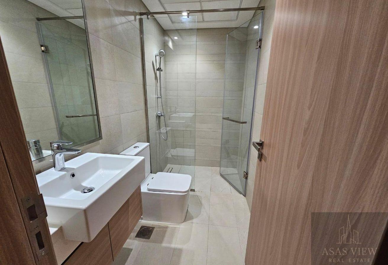 Vacant | Modern Layout | Community Living photo 6