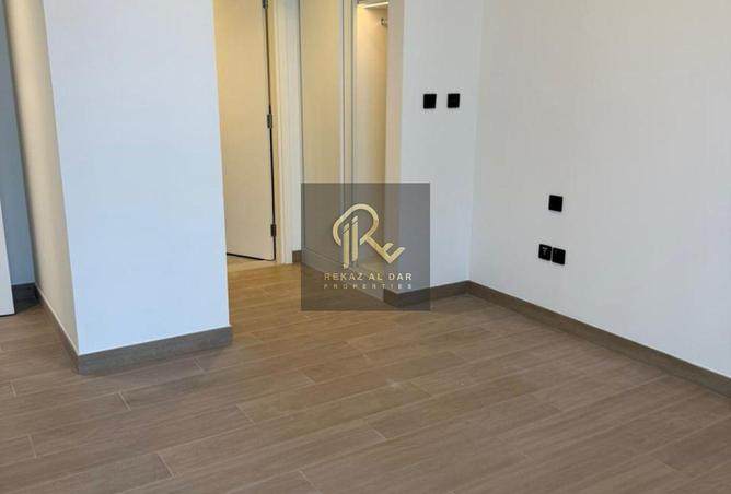 74255802 - صورة العقار 2