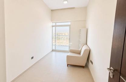 Apartment - 2 Bedrooms - 2 Bathrooms for rent in Glitz 3A - Glitz 3 - Glitz - Dubai Studio City - Dubai