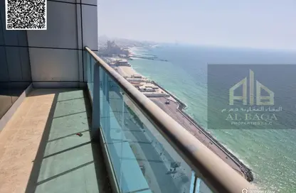 شقة - 2 غرف نوم - 3 حمامات للبيع في مساكن كورنيش عجمان - طريق كورنيش عجمان - عجمان