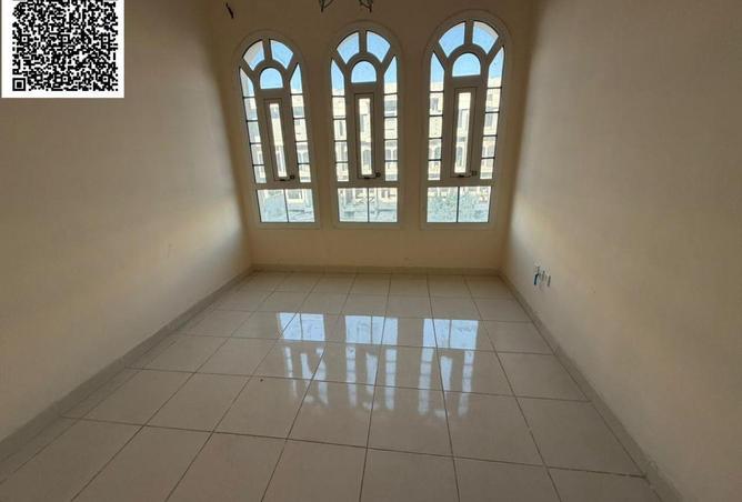 90063277 - Property Image 3