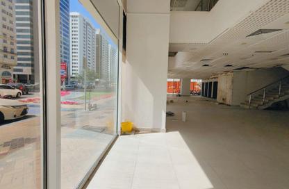 Show Room - Studio - 2 Bathrooms for rent in Al Najda Street - Abu Dhabi