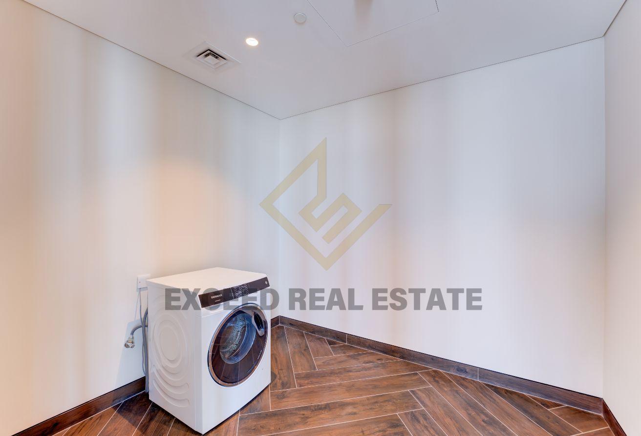 Luxury Duplex | High Floor | Stunning Views photo 9
